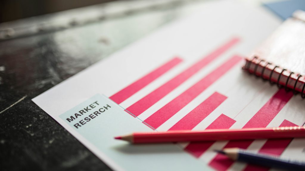 Strategien zur Umsatzsteigerung und effizientes Kostenmanagement in Unternehmen
