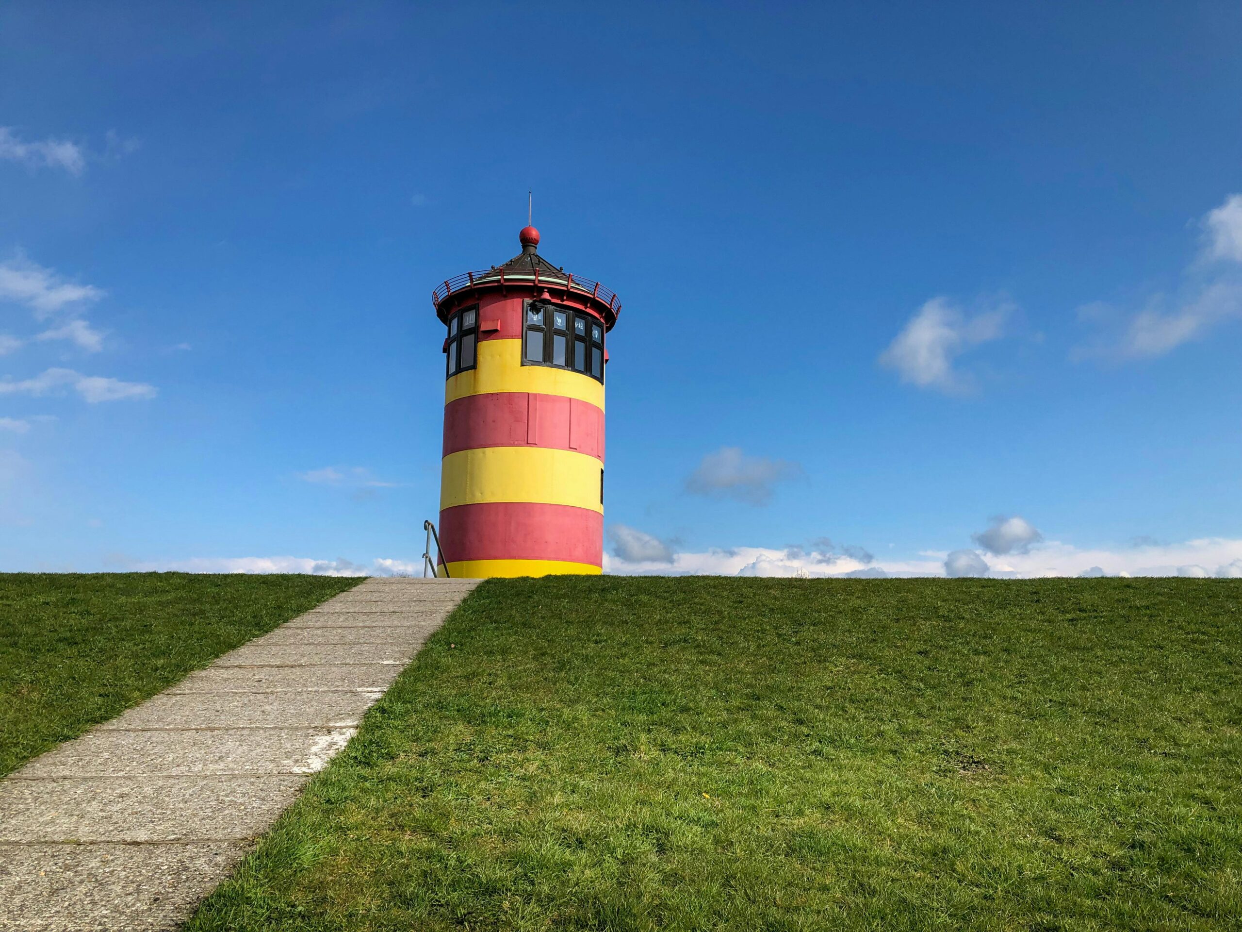 Kostenloses Stock Foto zu architektur, bau, blauer himmel
