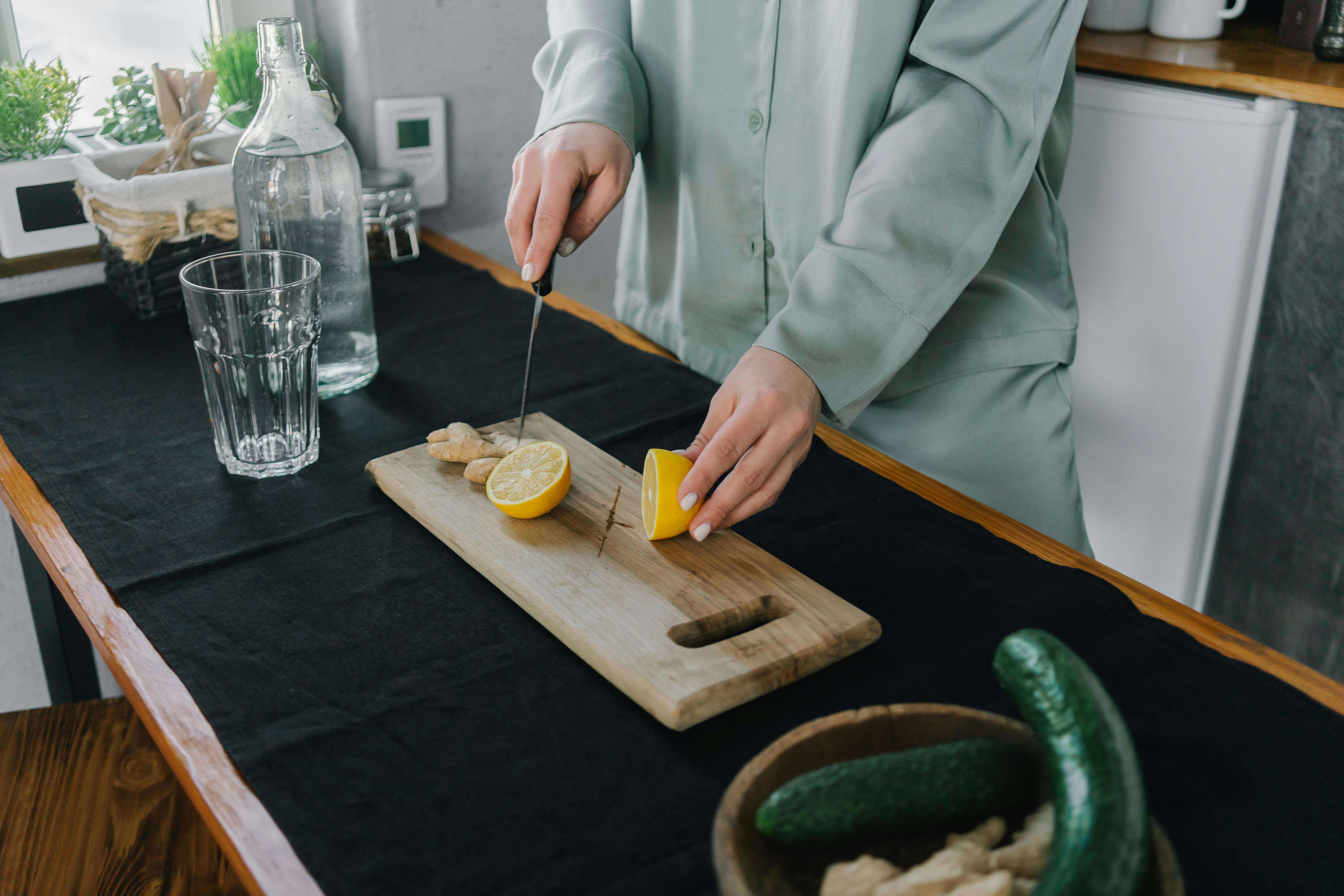 Kostenloses Stock Foto zu arbeitsplatte, aufschneiden, bleib gesund